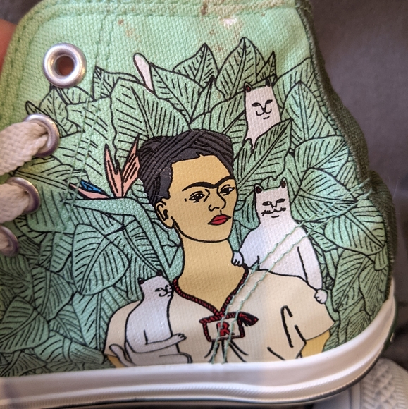 Rip N Dip Frida Kahlo Sneakers - Picture 6 of 6